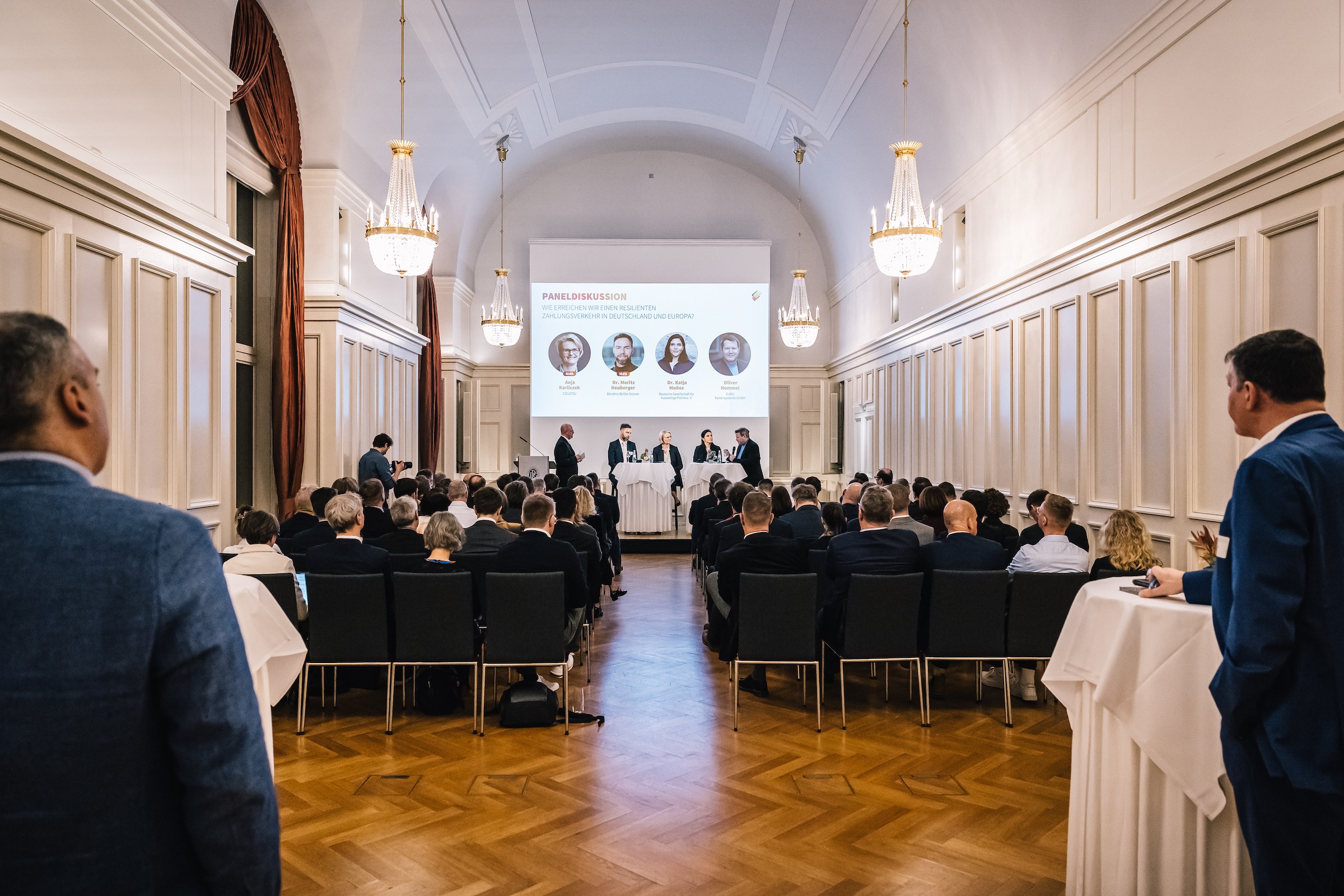 Parlamentarischer Abend 2026 der Initiative Deutsche Zahlungssysteme e.V. Parlamentarischer Abend 2026 der Initiative Deutsche Zahlungssysteme e.V.